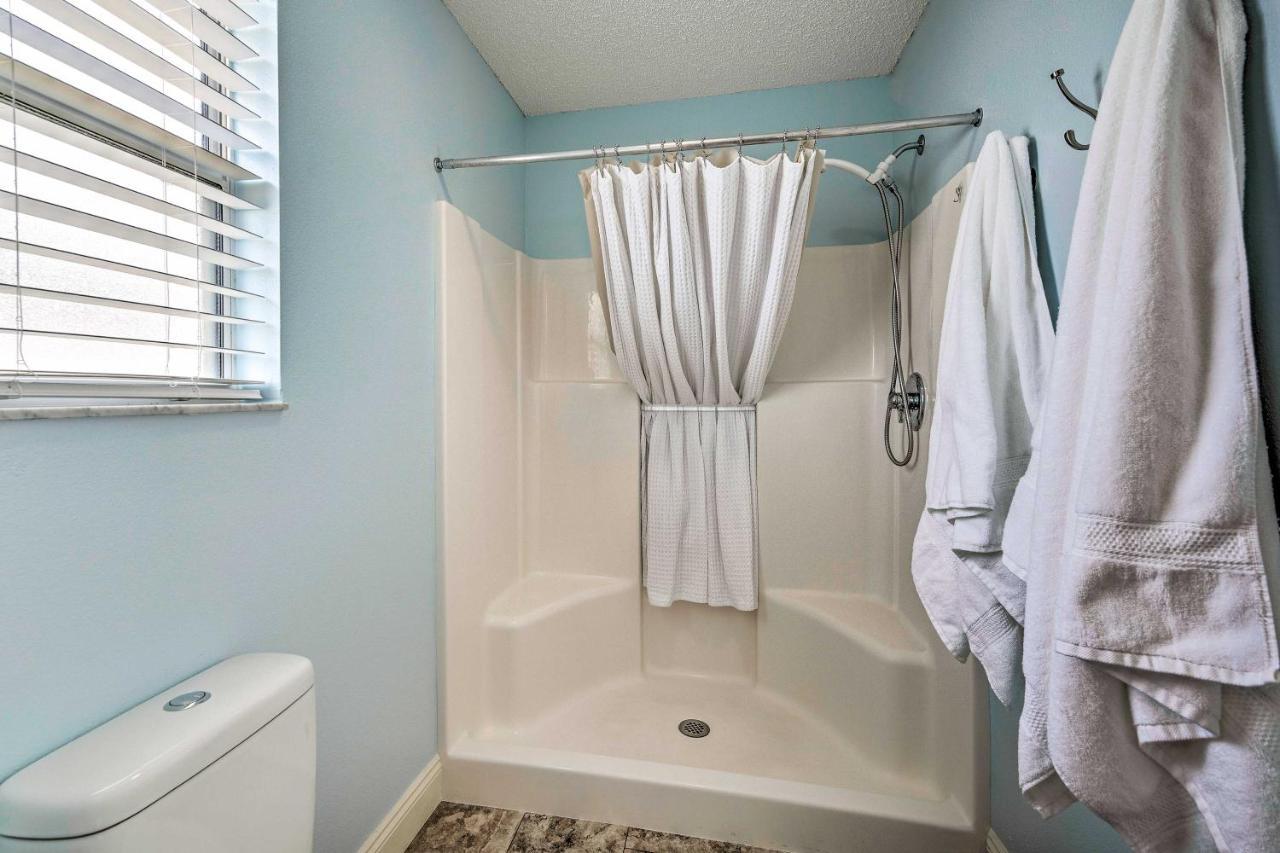 Home In The Villages With Lanai And Private Hot Tub! Exteriör bild