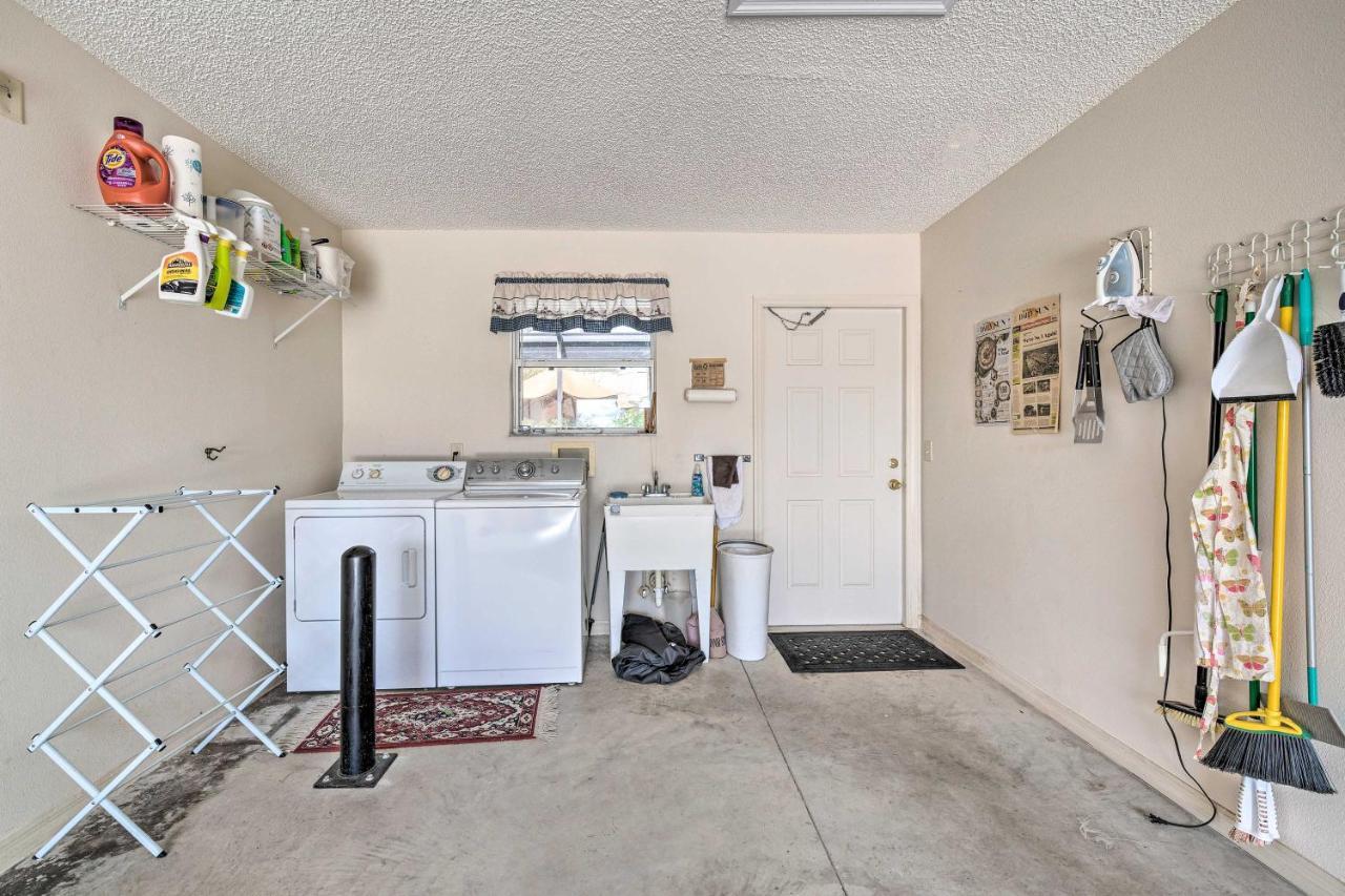 Home In The Villages With Lanai And Private Hot Tub! Exteriör bild