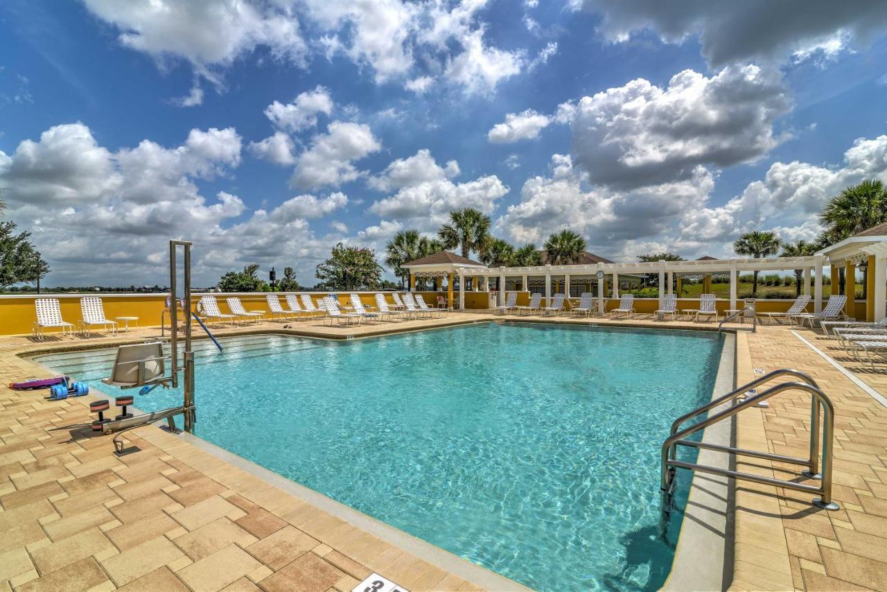 Home In The Villages With Lanai And Private Hot Tub! Exteriör bild